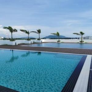 Preferred30 3R2B 7pax Meritus Perai