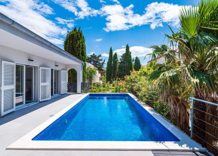 Villa Island Blue