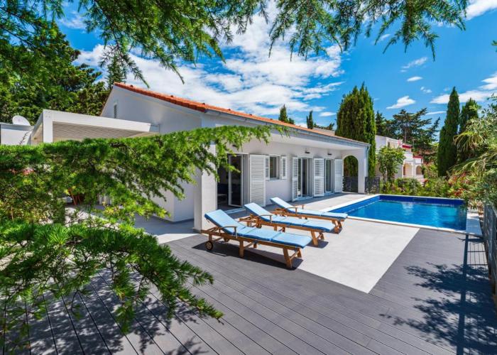 Villa Island Blue