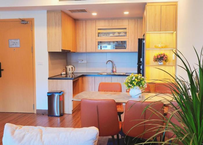 Căn hộ du lịch FLC sea tower 2 giường đôi có bồn tắm ban công view biển.Đầy đủ tiện nghi