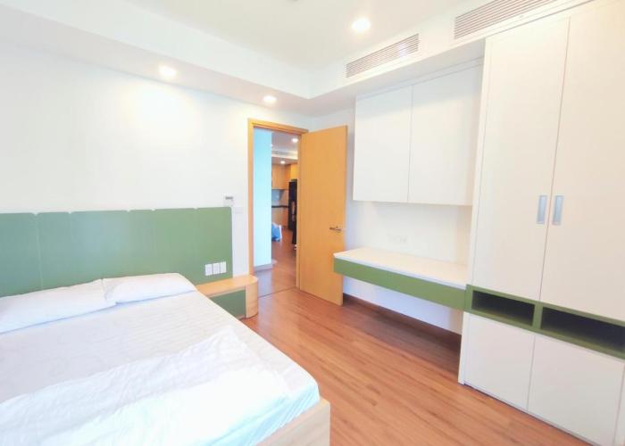 Căn hộ du lịch FLC sea tower 2 giường đôi có bồn tắm ban công view biển.Đầy đủ tiện nghi