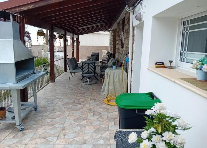 Traditional house in pelendri