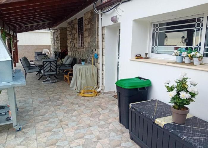 Traditional house in pelendri