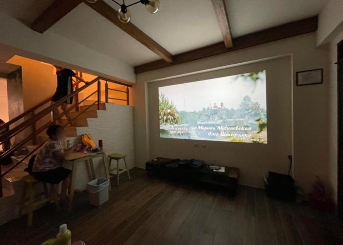 Homestays 禾畔の民宿-近冬山河童玩節-ktv烤肉包棟