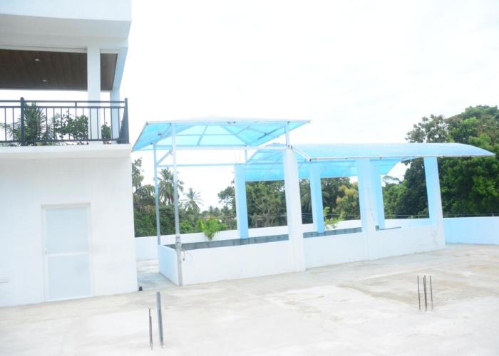 Concey Transit Hotel Airport view