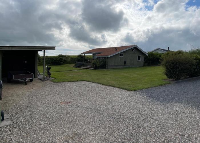 Ældre Sommerhus Max 4 voksne og 4 børn
