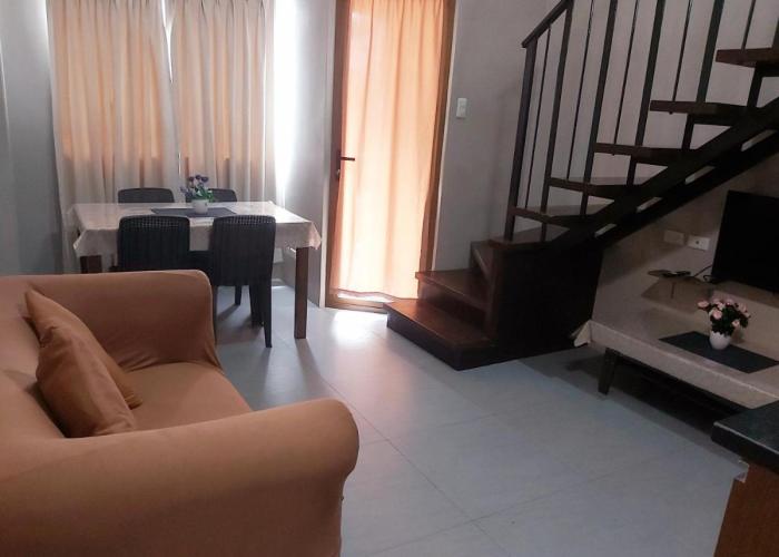 Monteluce 2 BR LOFT with pool 825