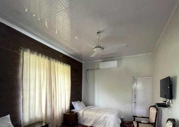 Lodge Ehsan-e-Bassi