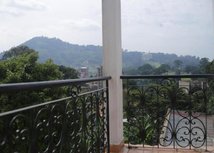 Appartement de standing à Yaoundé quartier Golf à proximité immédiate de l'Ambassade Americaine