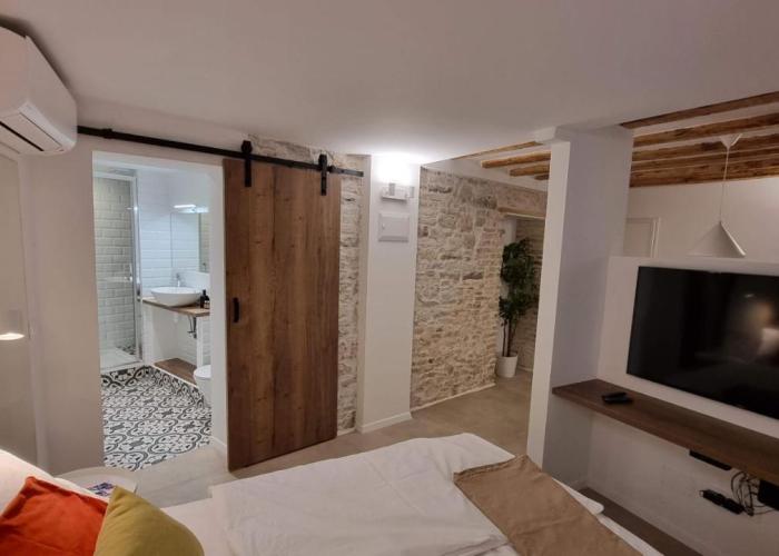 Vitelli Apartments and Rooms
