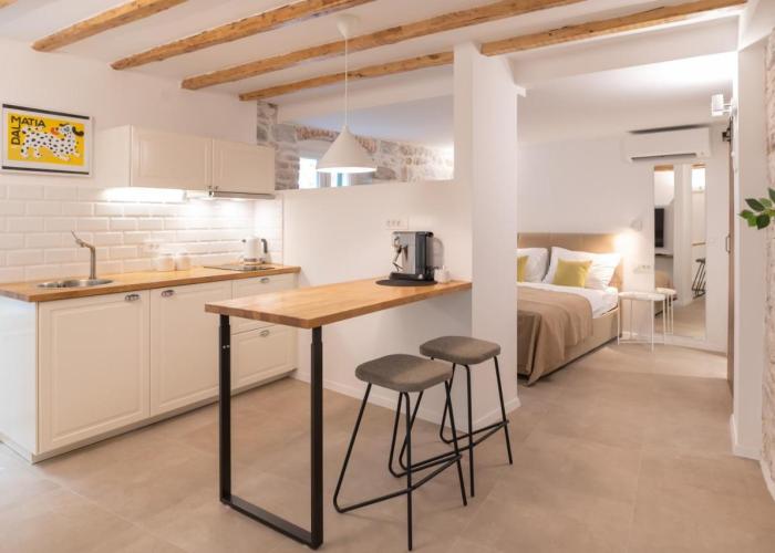 Vitelli Apartments and Rooms