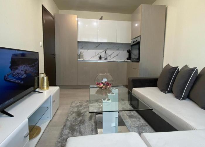 Brand new and modern apartment directly next to the metro station