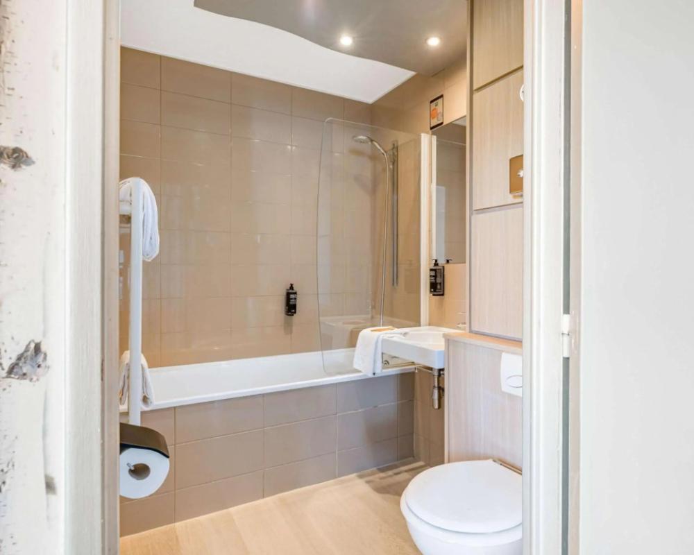 фото ibis Styles Annecy Gare Centre