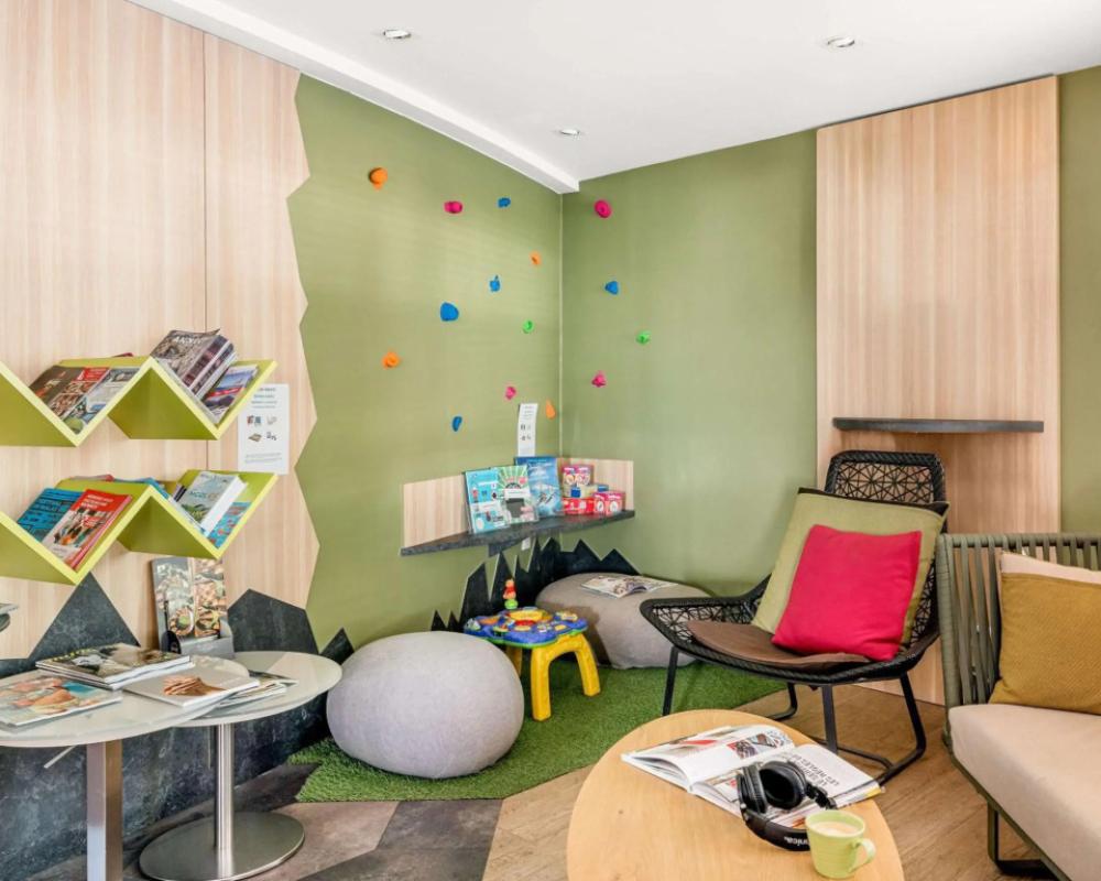 фото ibis Styles Annecy Gare Centre