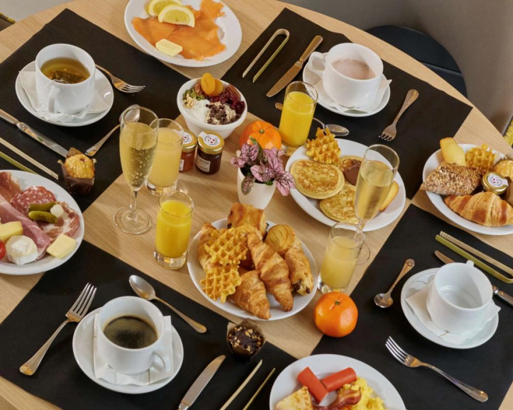 фото Best Western Plus Hotel Carlton