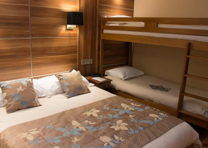 Hotel Novel Restaurant La Mamma