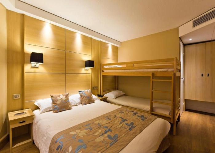 Hotel Novel Restaurant La Mamma