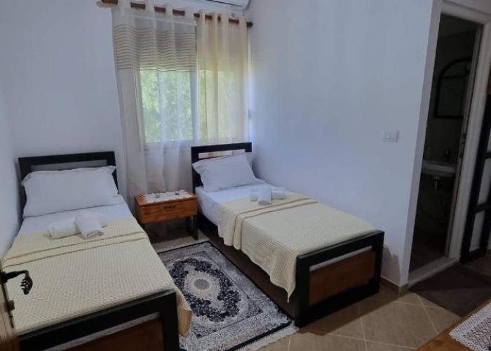 B Vishe Guest House