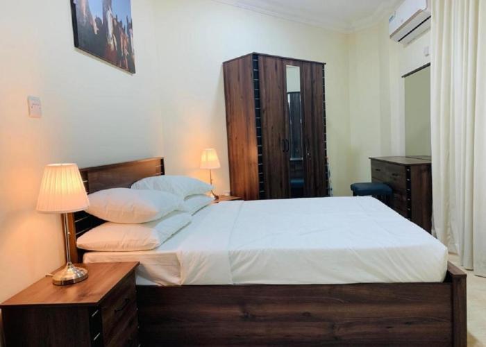 Chelsea Gardens Apartment