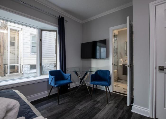 Niagara Luxury Suites