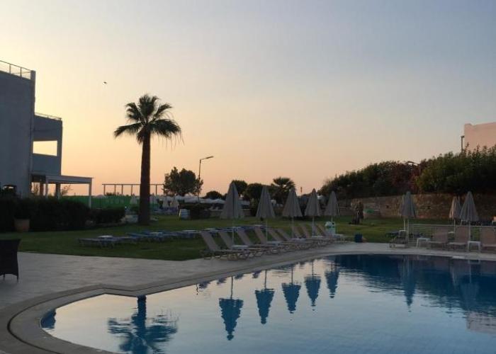 Kali Holiday Apartments