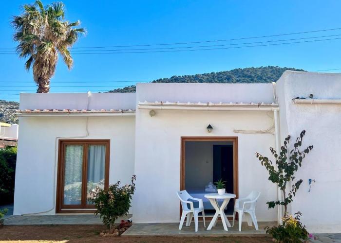 Kali Holiday Apartments