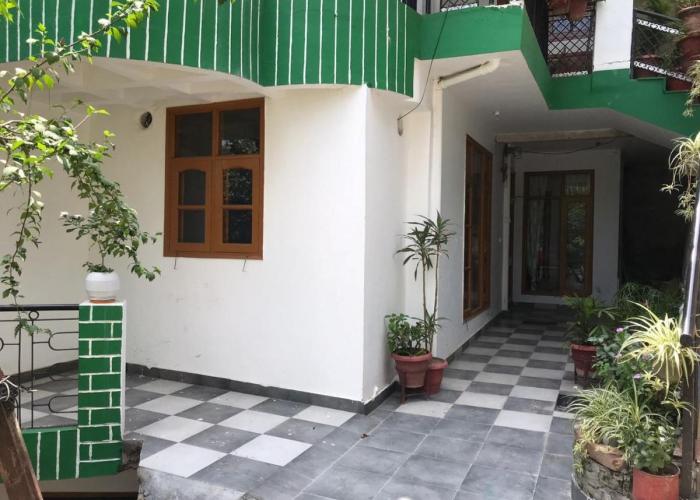 Stunning 2-Bed Apartment in Solan HP