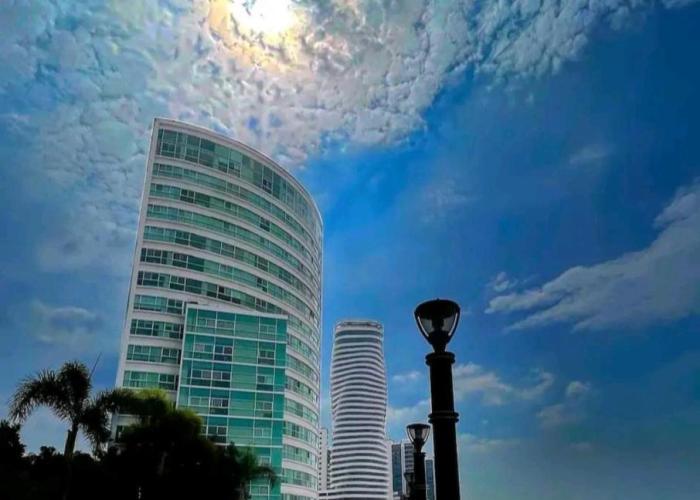 Ecusuites Riverfront One Vista al Río Jacuzzi Hidro