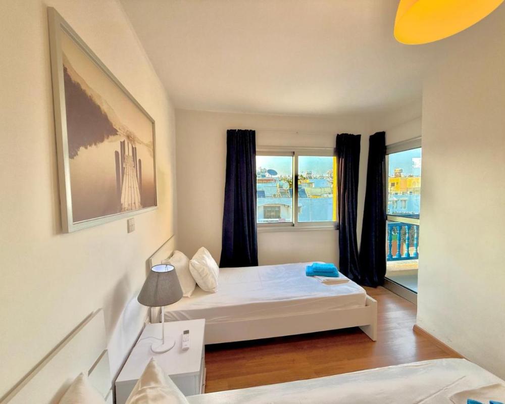 фото Sherpa Apartments