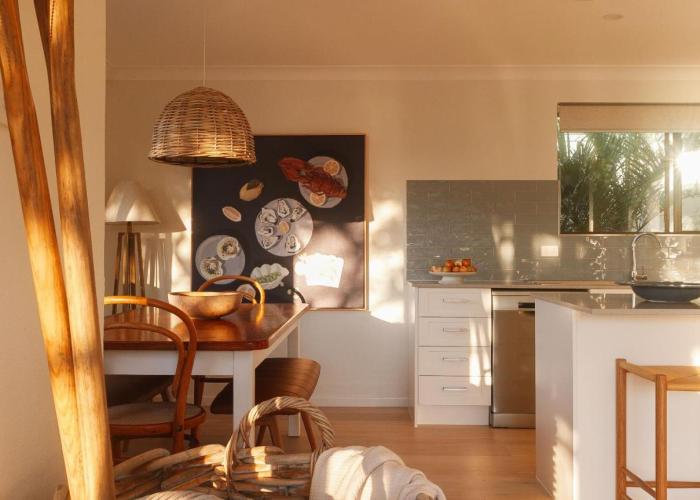BAY PROPERTIES . Seadrifter