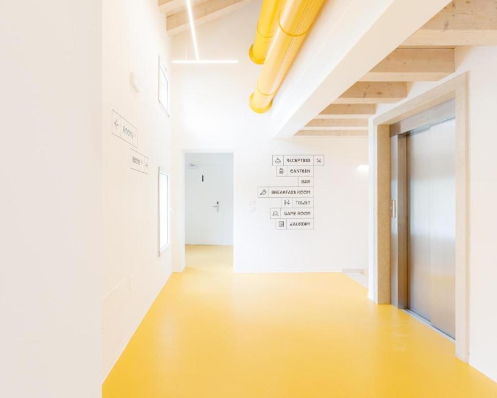 фото Nomad Hostel