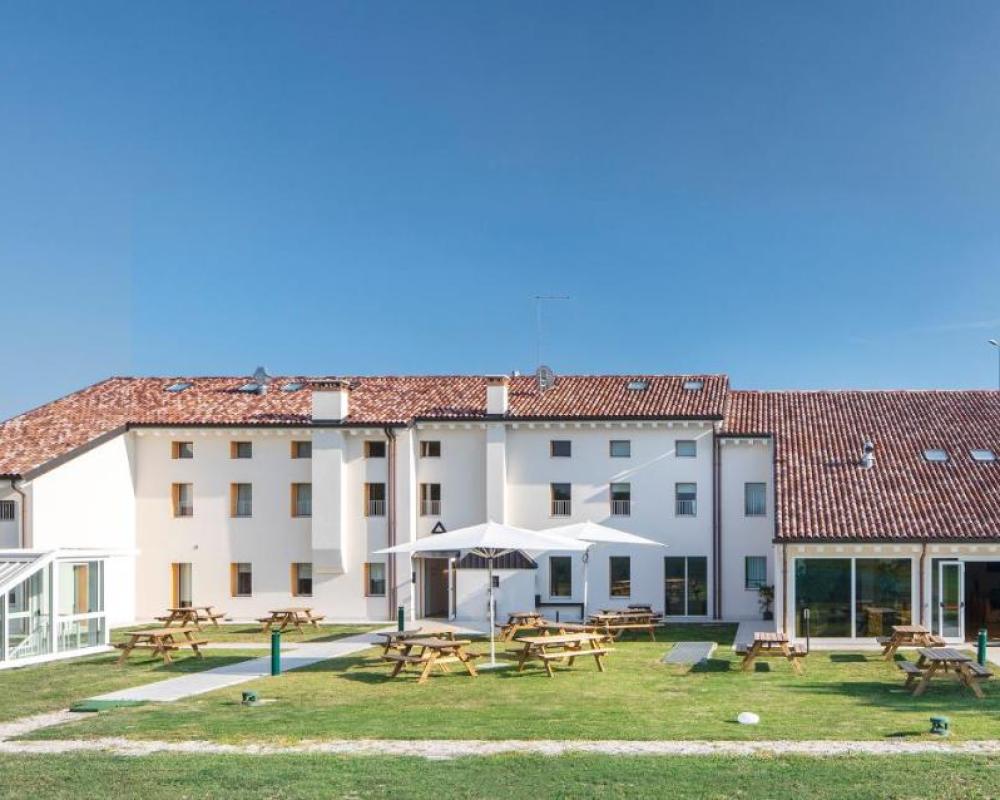 фото Nomad Hostel