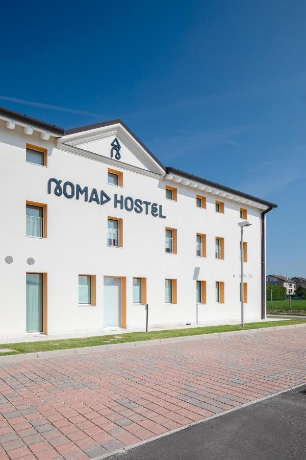 фото Nomad Hostel