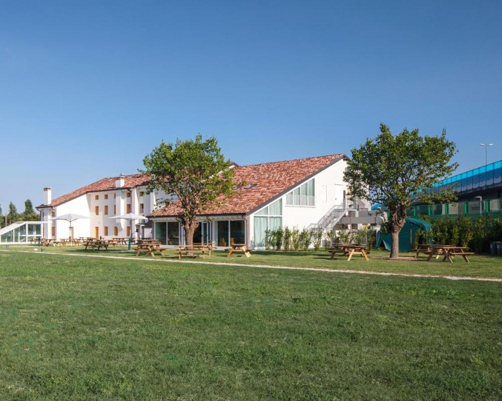 фото Nomad Hostel