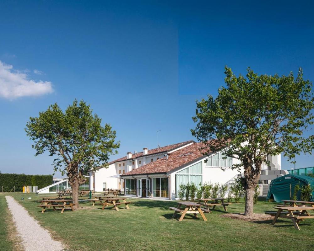 фото Nomad Hostel
