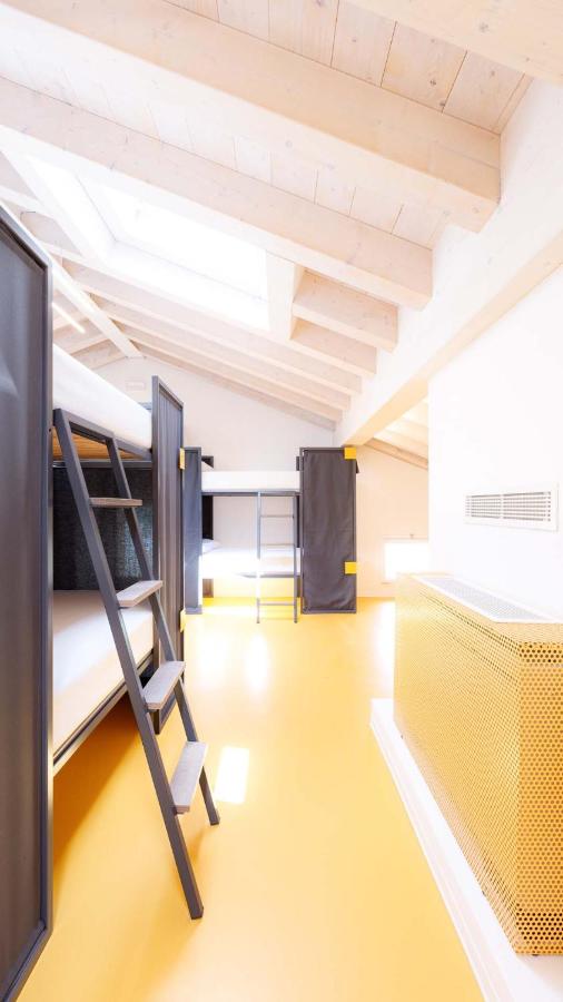 фото Nomad Hostel