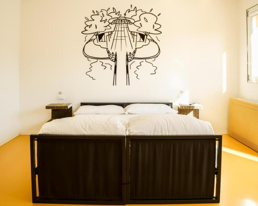 фото Nomad Hostel
