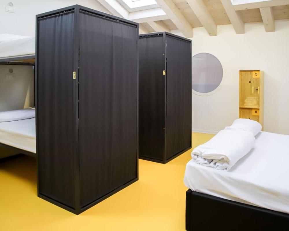 фото Nomad Hostel