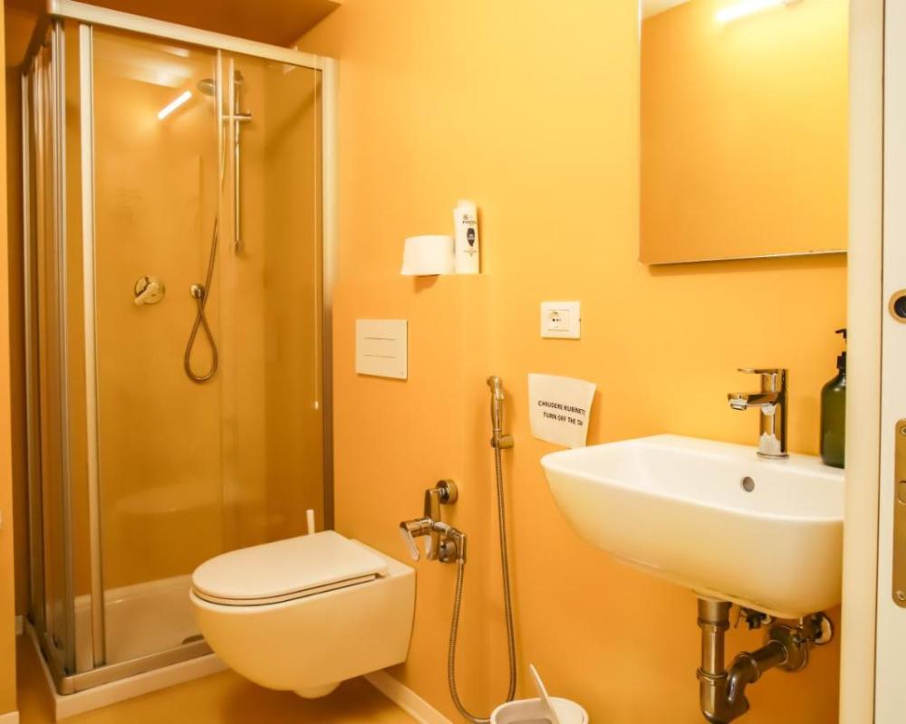 фото Nomad Hostel
