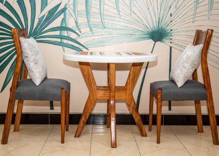 Cozy 1 BR APT with Queen Bed, Free parking, Wi-Fi & Netflix