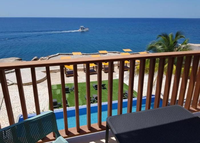 Samsara Cliff Resort