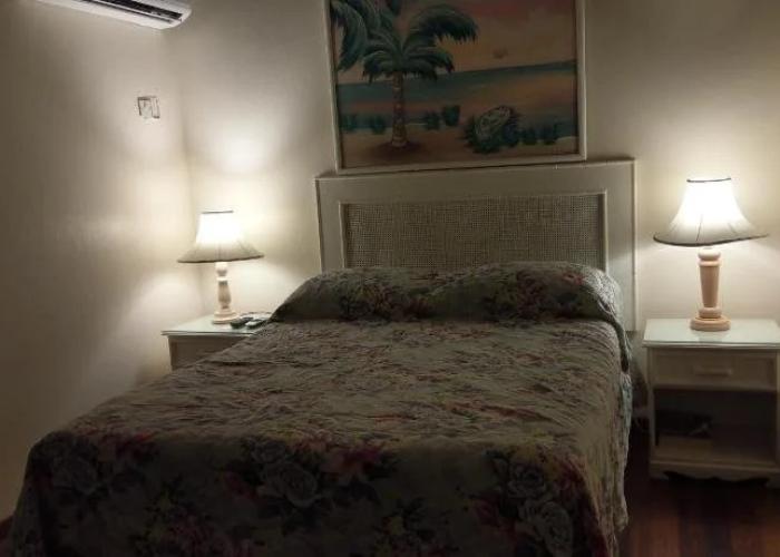 Shields Negril Villas