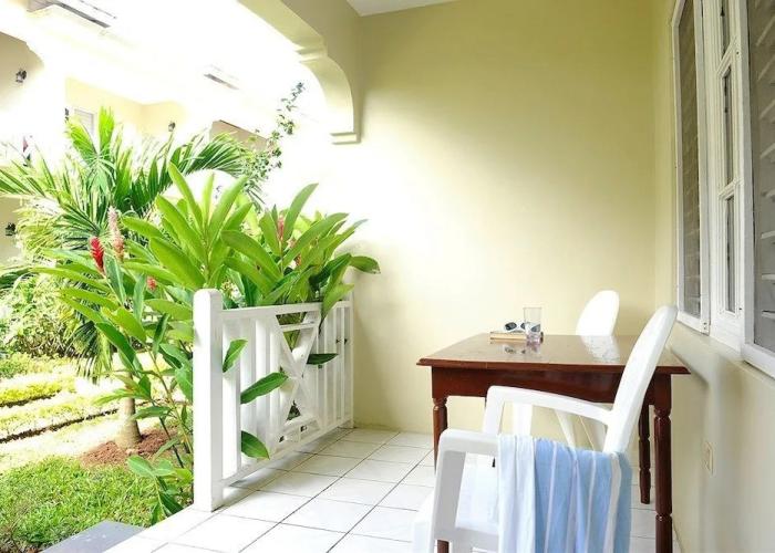 Coral Seas Beach Resort