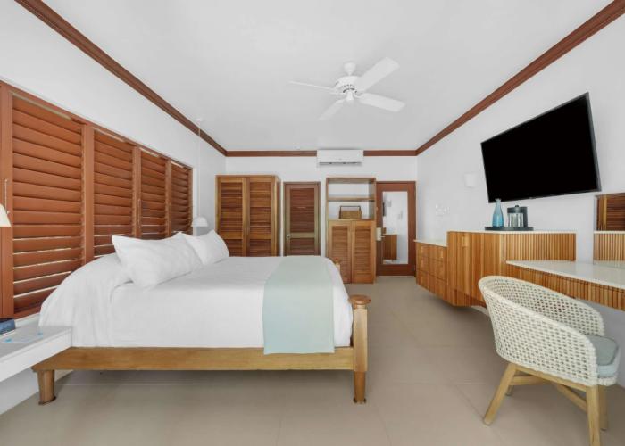 Couples Swept Away All Inclusive
