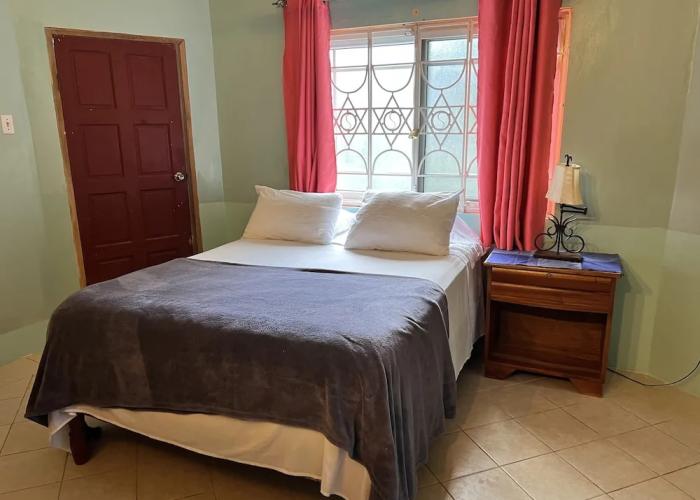 Jah Freedom Inn Negril