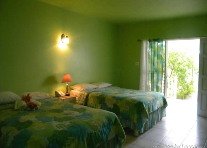Coral Seas Beach Resort