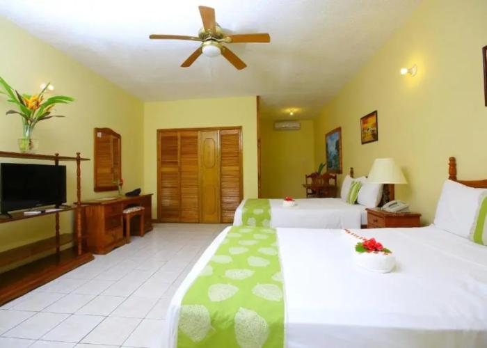 Merrils Beach Resort II