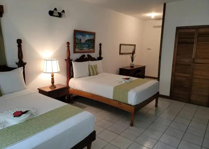 Merrils Beach Resort II