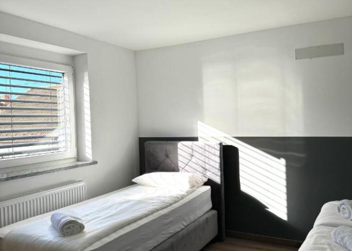 L&L rooms