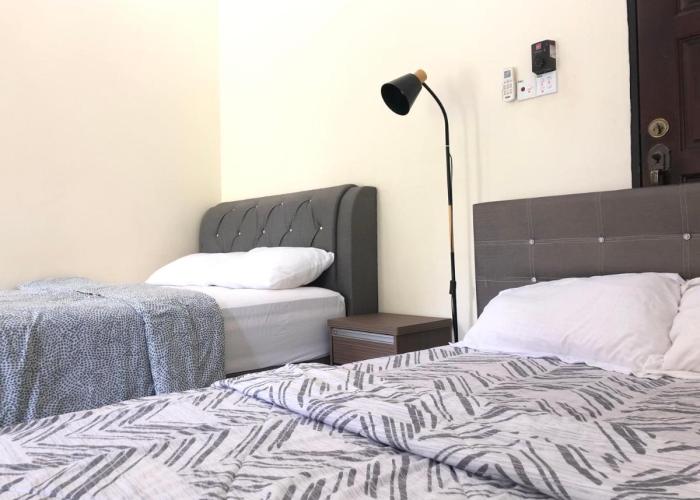 One-Room Homestay 81B Muar